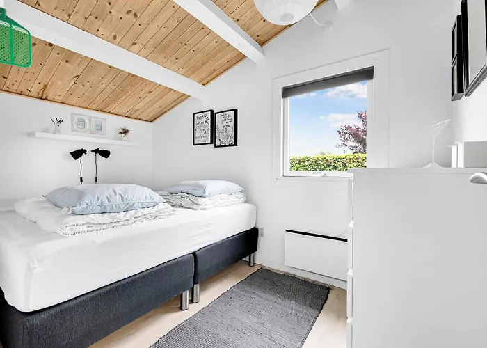 Дом отдыха Cozy Little Near The *